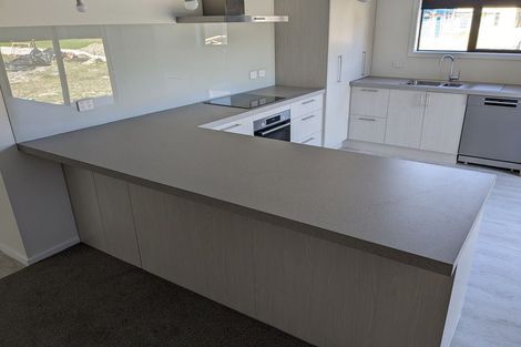 Photo of property in 10 Waddell Street, Lake Hawea, 9382