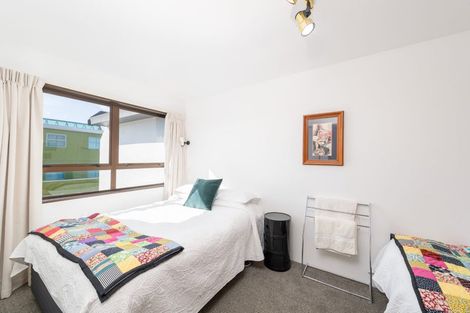 Photo of property in 22 Tamahine Street, Maupuia, Wellington, 6022