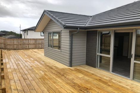 Photo of property in 7 Verdot Close, Kumeu, 0810
