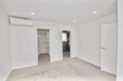 Photo of property in 298f Sunset Road, Windsor Park, Auckland, 0632