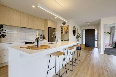 Photo of property in 19 Angus Place, Rangiora, 7400