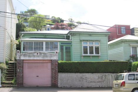 Photo of property in 118 Aro Street, Aro Valley, Wellington, 6021