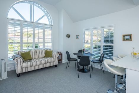 Photo of property in 1 Maple Lane, Waikanae, 5036