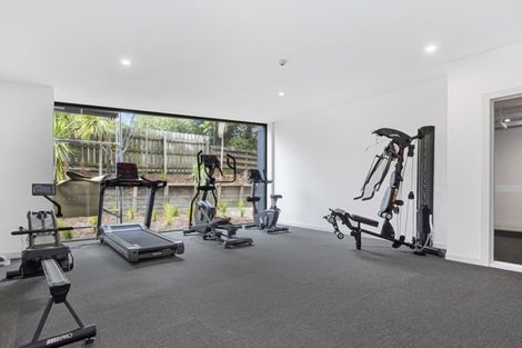 Photo of property in 2-06/424 Maunganui Road, Mount Maunganui, 3116