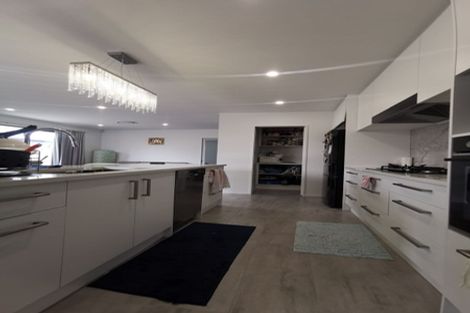 Photo of property in 14 Forge Close, Halswell, Christchurch, 8025