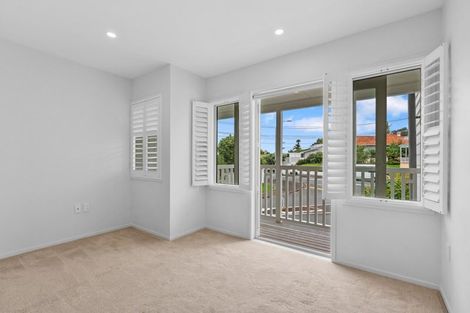 Photo of property in 8/83 Hinemoa Street, Birkenhead, Auckland, 0626