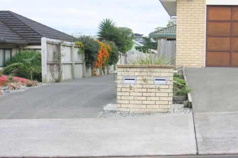 Photo of property in 1/6 Keenagh Rise, Dannemora, Auckland, 2016