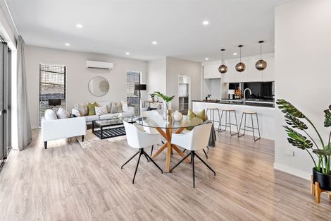 Photo of property in 40 Takurua Terrace, Orewa, 0931