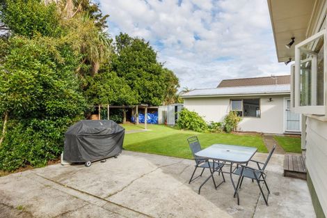 Photo of property in 17 Manawatu Street, Hokowhitu, Palmerston North, 4410