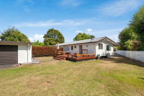 Photo of property in 13 Candu Lane, Kinloch, Taupo, 3377