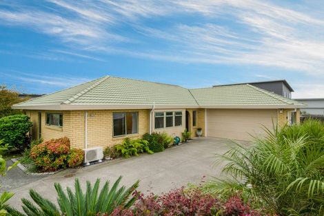 Photo of property in 65 Tapu Road, Huapai, Kumeu, 0810