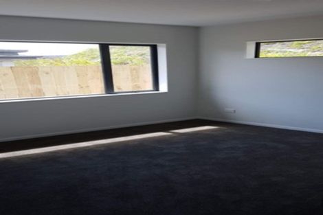 Photo of property in 115 Karepiro Drive, Stanmore Bay, Whangaparaoa, 0932