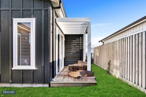 Photo of property in 14 Astelia Lane, Papamoa Beach, Papamoa, 3118