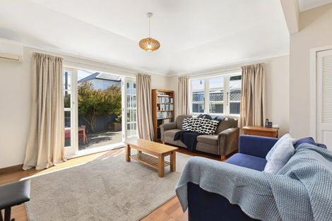 Photo of property in 14 Wayside, Miramar, Wellington, 6022