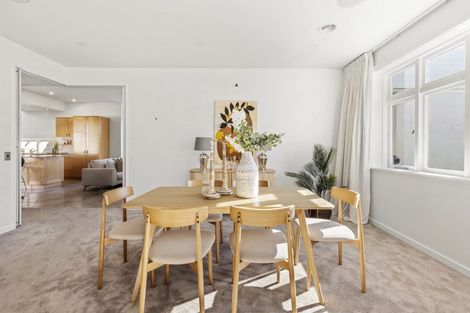 Photo of property in 18 Forres Street, Seatoun, Wellington, 6022