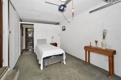 Photo of property in 100b Boucher Avenue, Te Puke, 3119