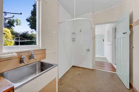 Photo of property in 36 Percy Avenue, Stratford, 4332