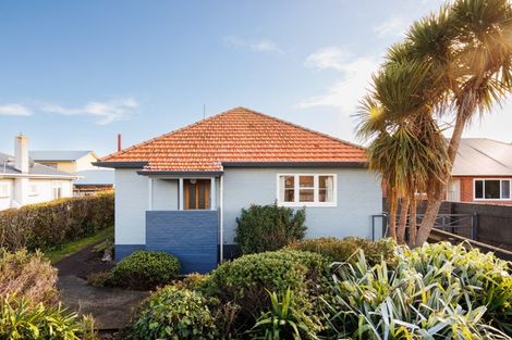 Photo of property in 43 Frederick Street, Terrace End, Palmerston North, 4410