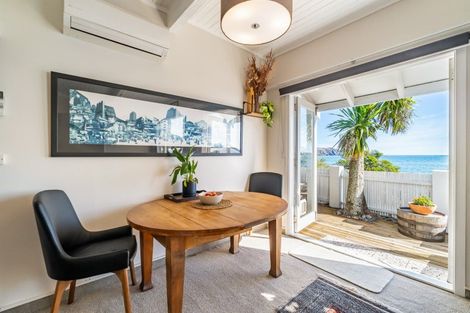 Photo of property in 31 Moana Road, Plimmerton, Porirua, 5026