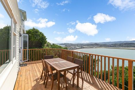 Photo of property in 29 View Road, Houghton Bay, Wellington, 6023