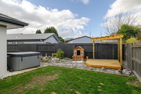 Photo of property in 12 Peckham Lane, Ashhurst, 4810