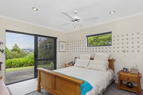 Photo of property in 2 Cashmere Way, Welcome Bay, Tauranga, 3112