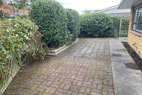 Photo of property in 1/6 Holsworthy Road, Lower Vogeltown, New Plymouth, 4310