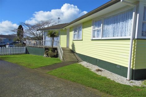 Photo of property in 30 Wordsworth Road, Manurewa, Auckland, 2102