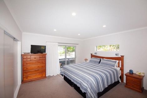 Photo of property in 20 The Fjord, Aotea, Porirua, 5024