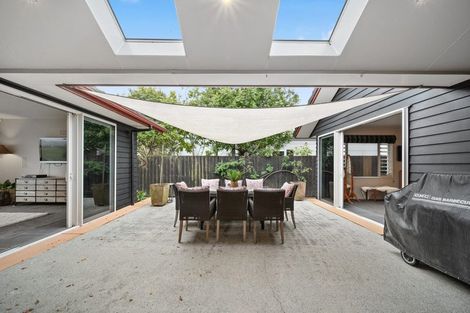 Photo of property in 10 Lake Drive, Karaka, Papakura, 2113