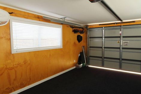 Photo of property in 5b Stafford Street, Silverstream, Upper Hutt, 5019