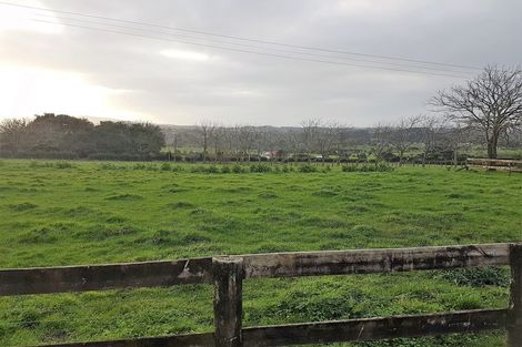 Photo of property in 77 Alexandra Redoubt Road, Tuakau, 2694