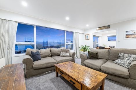 Photo of property in 118 Kahu Road, Paremata, Porirua, 5024