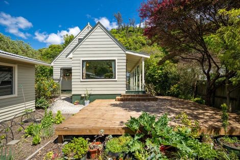 Photo of property in 8 Robinson Road, The Brook, Nelson, 7010