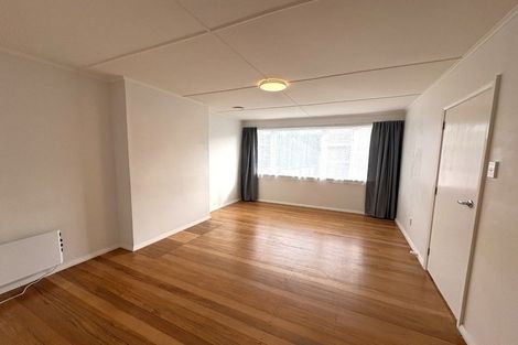 Photo of property in 211 Cambridge Terrace, Naenae, Lower Hutt, 5011