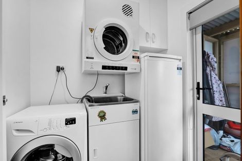 Photo of property in 297 Radnor Road, Midhirst, Stratford, 4394