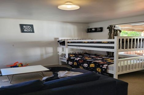 Photo of property in 75 Metcalfe Road, Ranui, Auckland, 0612