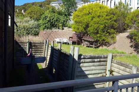 Photo of property in 10 Kilsyth Street, Karori, Wellington, 6012