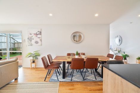 Photo of property in 37 Rural View Terrace, Pukekohe, 2120