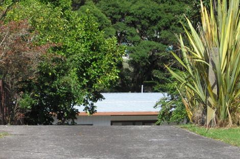 Photo of property in 4/15 Valron Road, Te Atatu South, Auckland, 0602