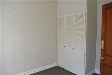 Photo of property in 43 Roxburgh Street, Mount Victoria, Wellington, 6011