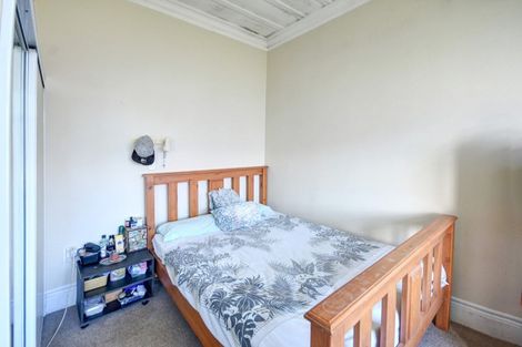 Photo of property in 43 Young Street, Saint Kilda, Dunedin, 9012
