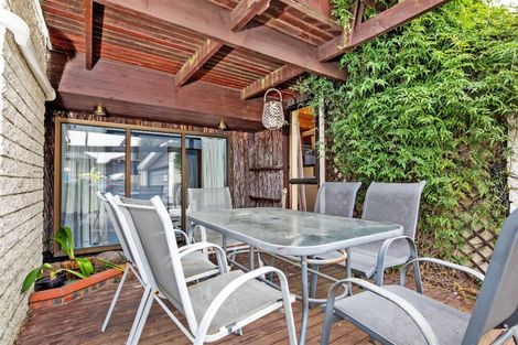 Photo of property in 33 Banbury Street, Burnside, Christchurch, 8053