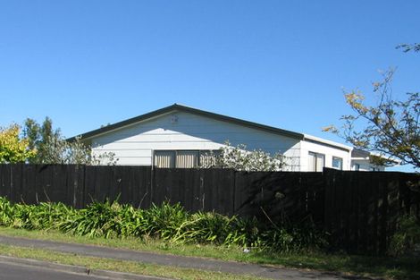 Photo of property in 4a Crosby Road, West Harbour, Auckland, 0618