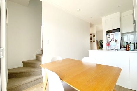 Photo of property in 31 Ngae Place, Mangere East, Auckland, 2024