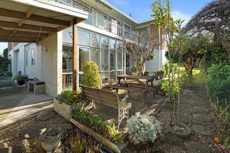Photo of property in 57 Whitaker Street, Otumoetai, Tauranga, 3110