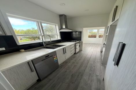 Photo of property in 69 Ferguson Street, Manurewa East, Auckland, 2102