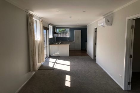 Photo of property in 27 Tremaine Avenue, Two Mile Bay, Taupo, 3330