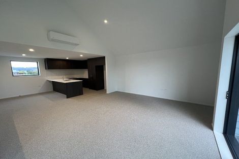 Photo of property in 2/142 Marine Parade, New Brighton, Christchurch, 8083