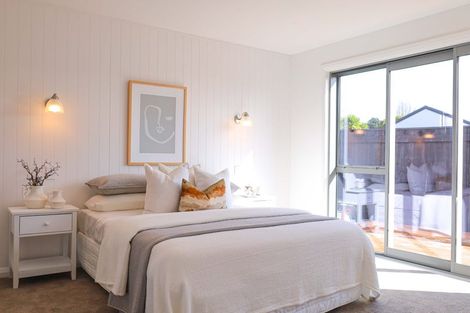 Photo of property in 6 Samuel Place, Terrace End, Palmerston North, 4410